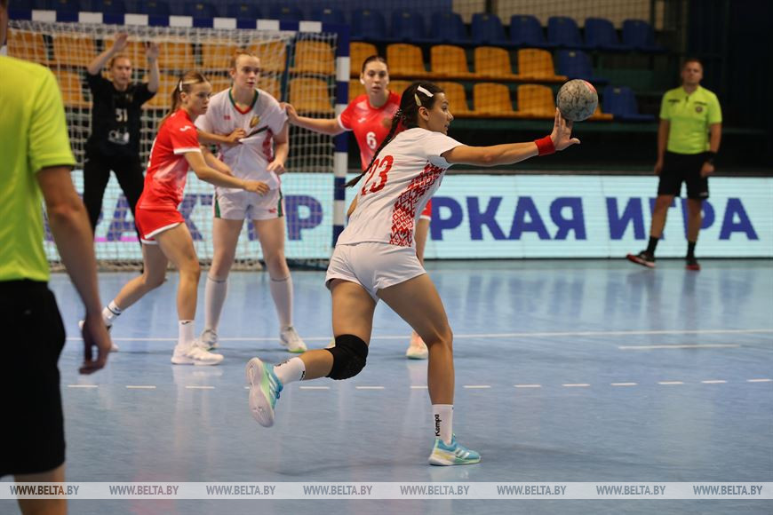 Белорусские гандболистки завоевали серебро II Игр стран СНГ