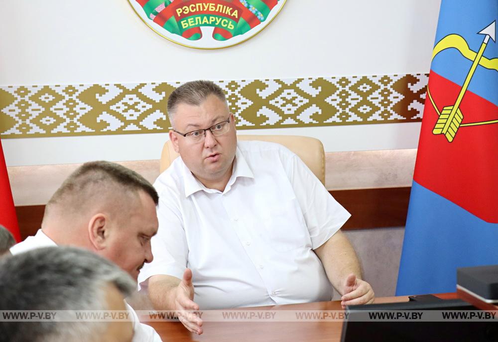 В городе над Пиной обсудили вопросы развития Пинских региональных отделений Белорусской партии «Белая Русь»