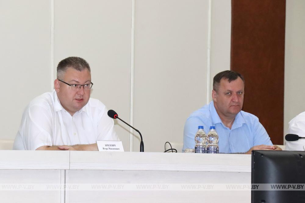 Итоги социально-экономического развития Пинщины в первом полугодии обсудили в райисполкоме