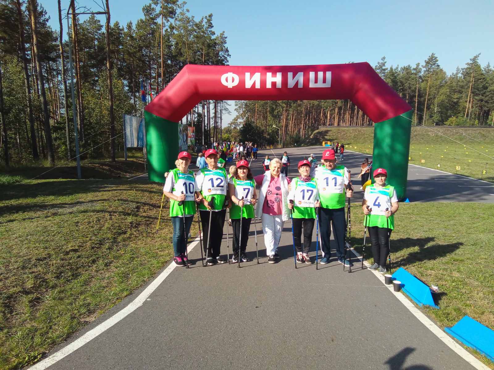 Команда Пинщины представила регион на II Республиканском марафоне по скандинавской ходьбе «Шаг к долголетию»