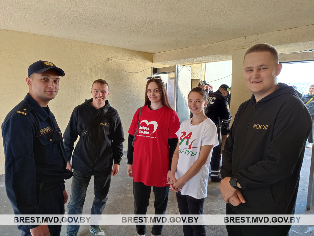 Пинские студенты и учащиеся – в рядах молодежных отрядов охраны правопорядка