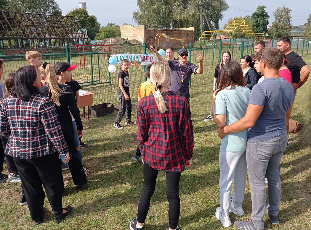 Семейный туристический слёт «Быть семьей здоровой – модно!» прошёл в Пинковичах