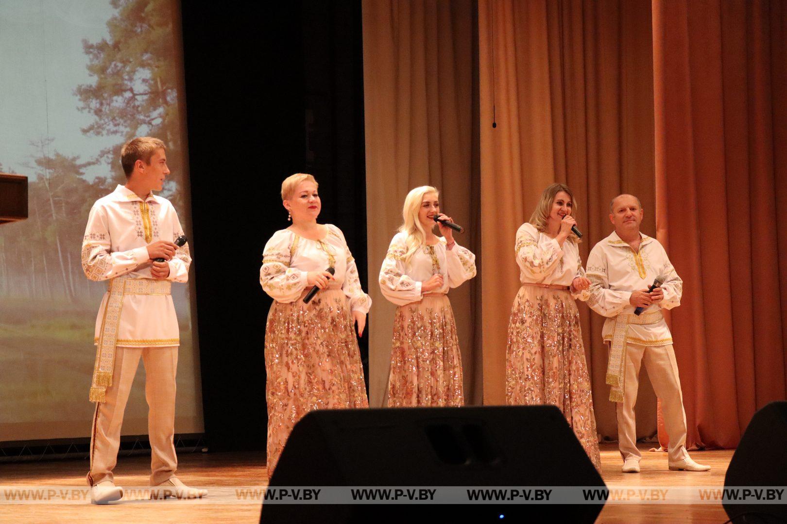 Пинская городская организация ветеранов, возглавляемая Николаем Егоровым, отметила 50-летие со дня своего основания