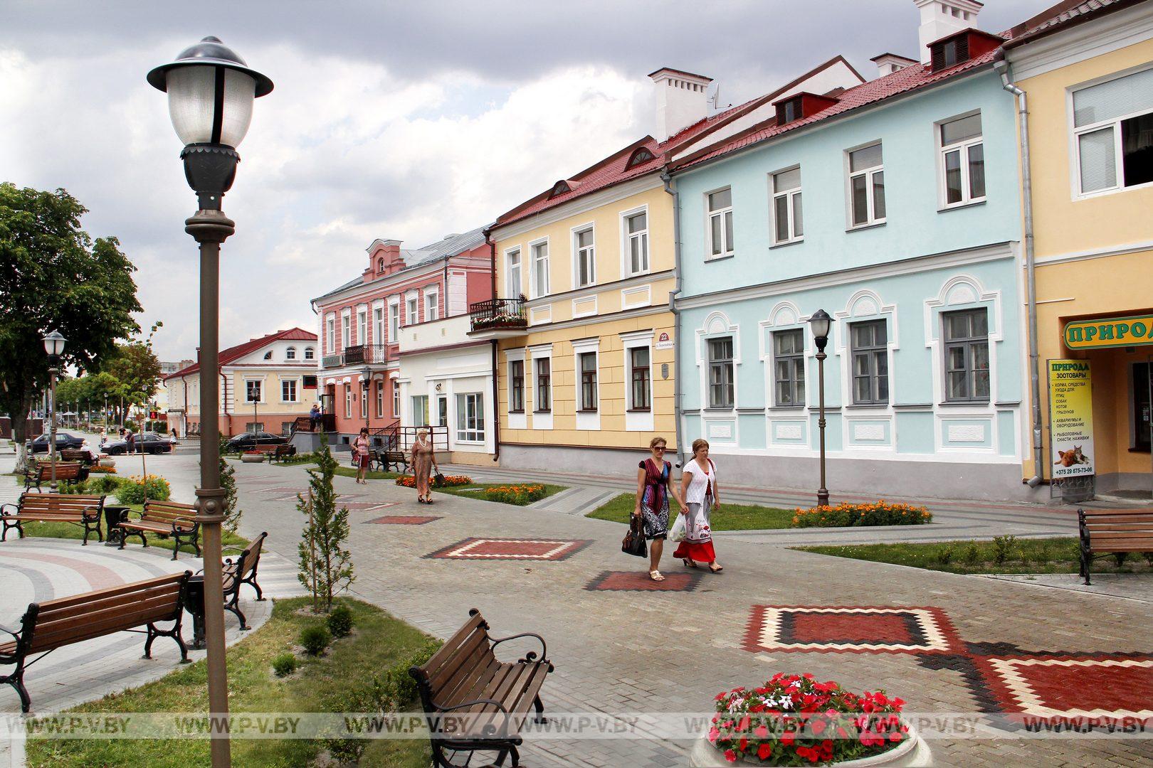 Накануне Дня города решили напомнить, какой прекрасный наш родной Пинск Накануне Дня города решили напомнить, какой прекрасный наш родной Пинск
