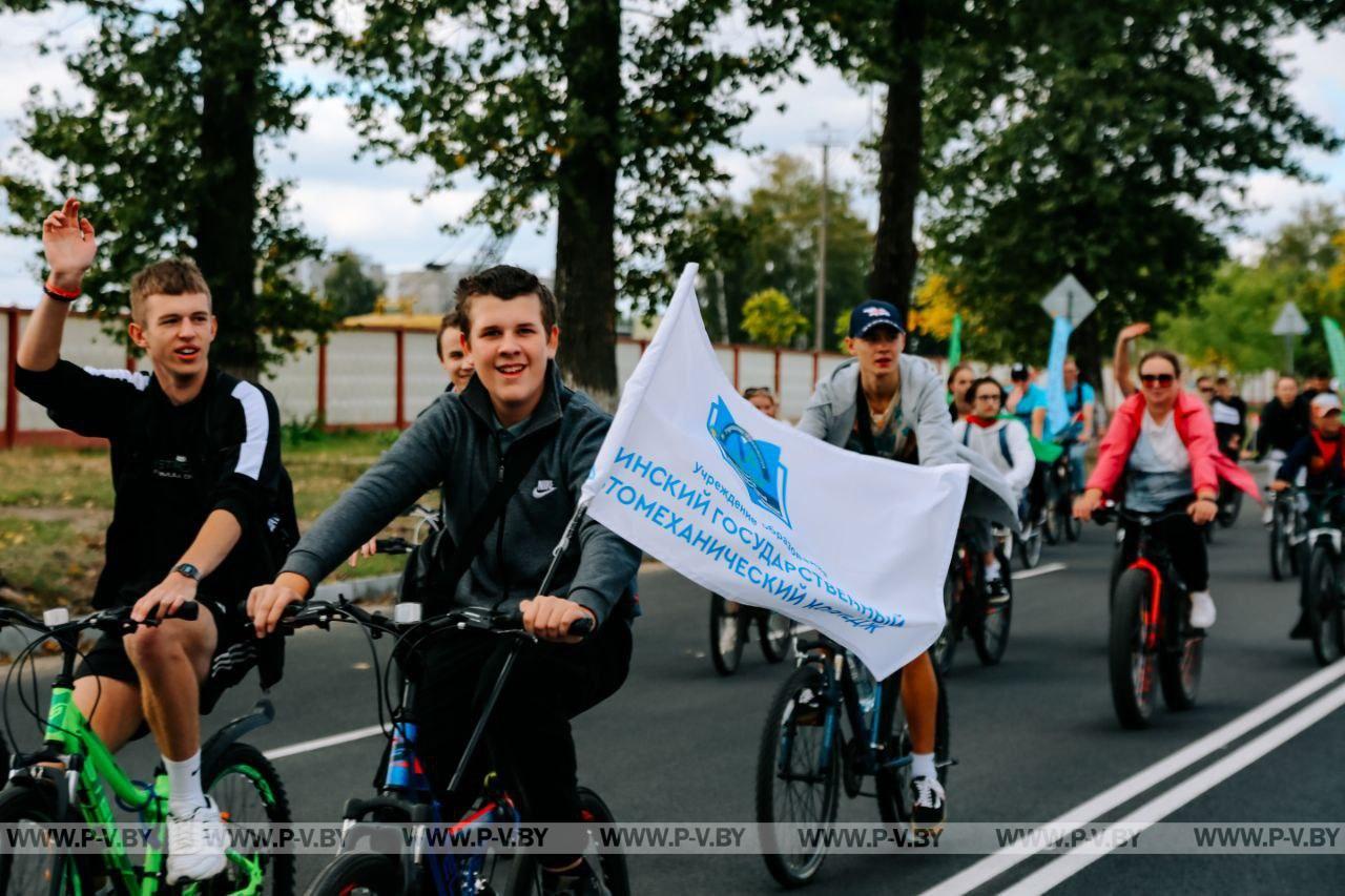 Участники велопробега "Сила в единстве" прокатились по улицам Пинска