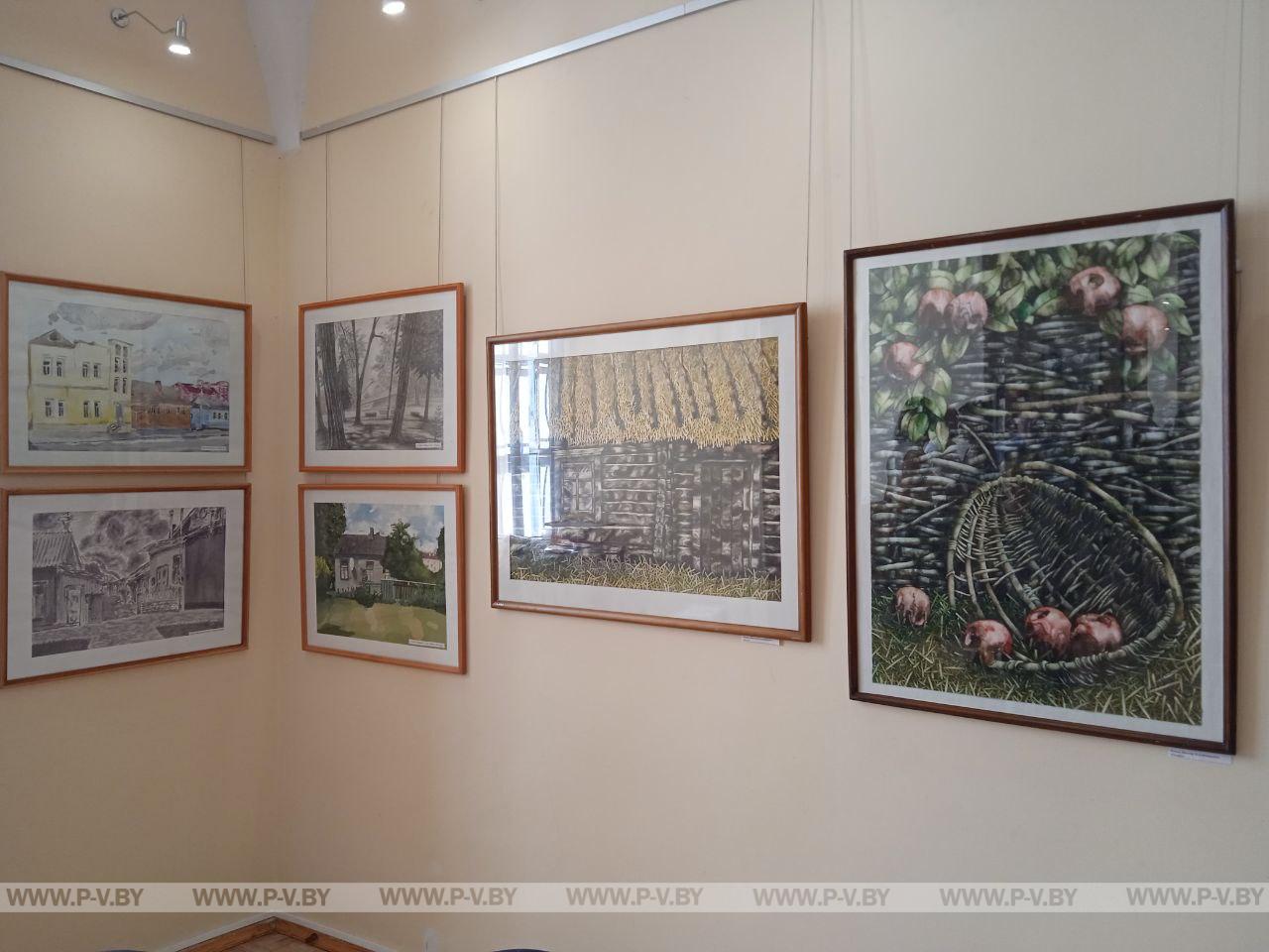 В Музее Белорусского Полесья открылась выставка "В искусстве - жизнь"