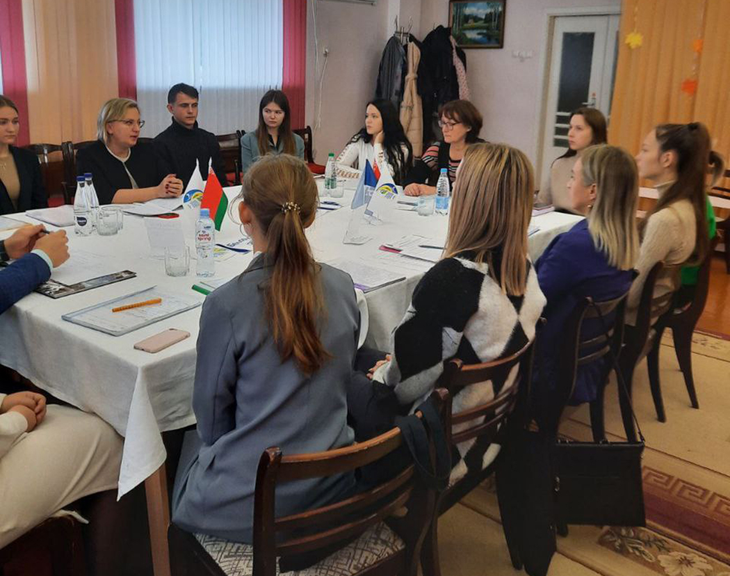 Узнали, что обсуждали молодые специалисты на диалоговой площадке «Права молодежи и ответственность за будущее страны»