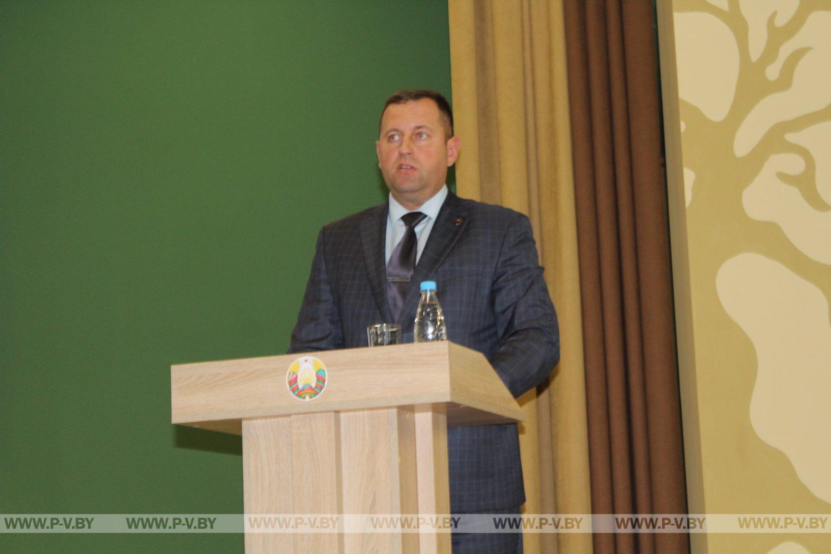 О создании доступной среды для инвалидов в Пинске. Узнали, какие еще вопросы обсуждались на межведомственном семинаре