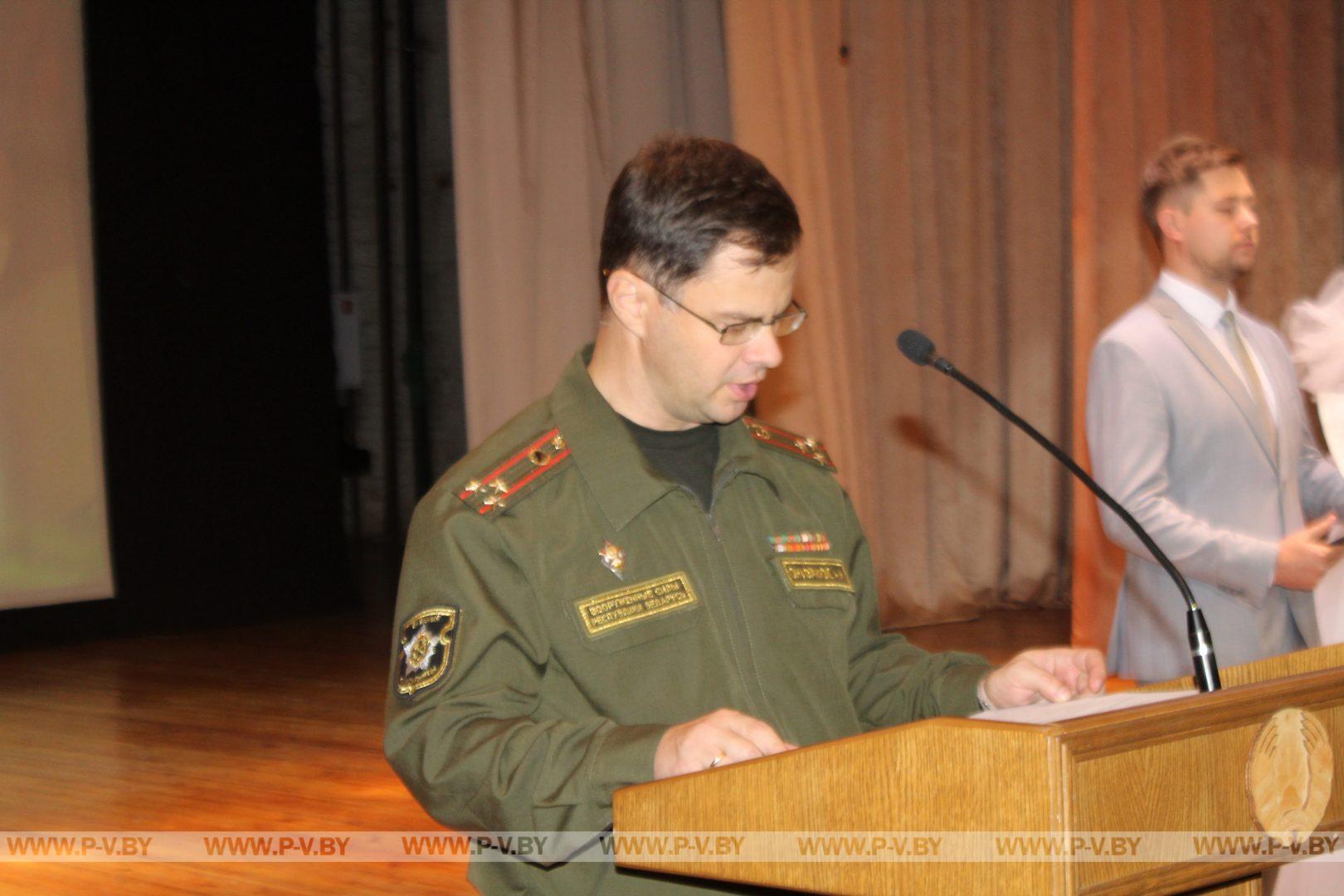 Побывали на Дне призывника в городском Доме культуры