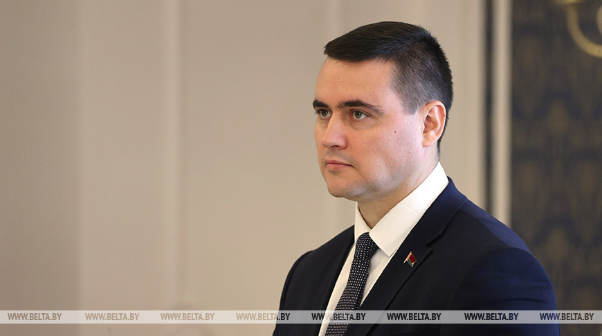 Единый урок "Тепло родительской души" пройдет во всех школах Беларуси 18 октября
