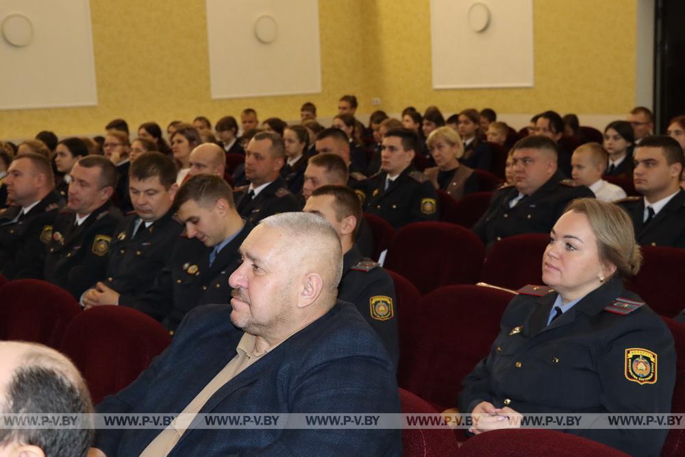 Службе участковых инспекторов – 100 лет. Побывали на празднике в Пинском РОВД