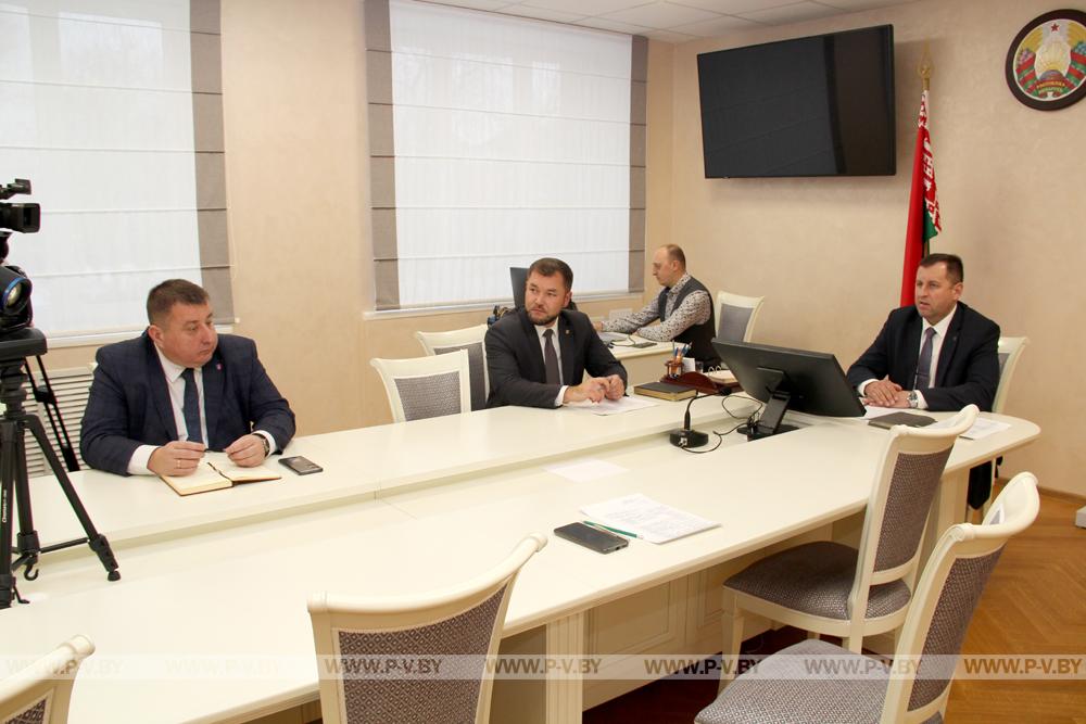 В горисполкоме конкретизируют план проведения в Пинске областного фестиваля-ярмарки «Берестейские сани-2024» В горисполкоме конкретизируют план проведения в Пинске областного фестиваля-ярмарки «Берестейские сани-2024»