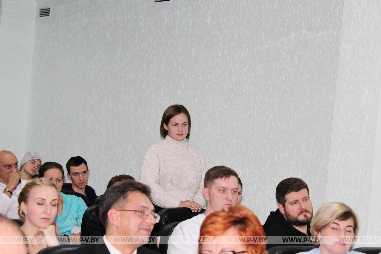 Побывали на молодежном форуме в Пинской центральной больнице