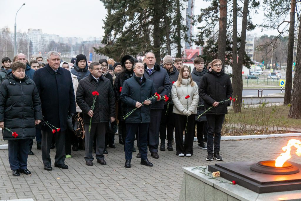 Зверства не забыты. Участники международного форума о Нюрнбергском процессе почтили память погибших военнопленных