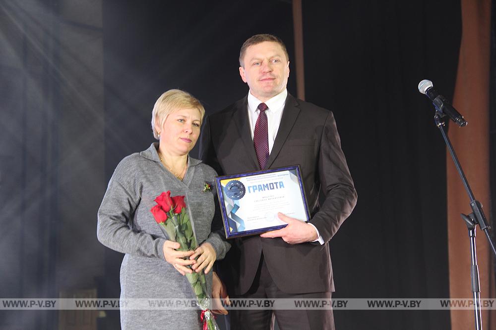 Побывали на торжественном собрании по случаю 30-летия ЗАО «Амкодор-Пинск»