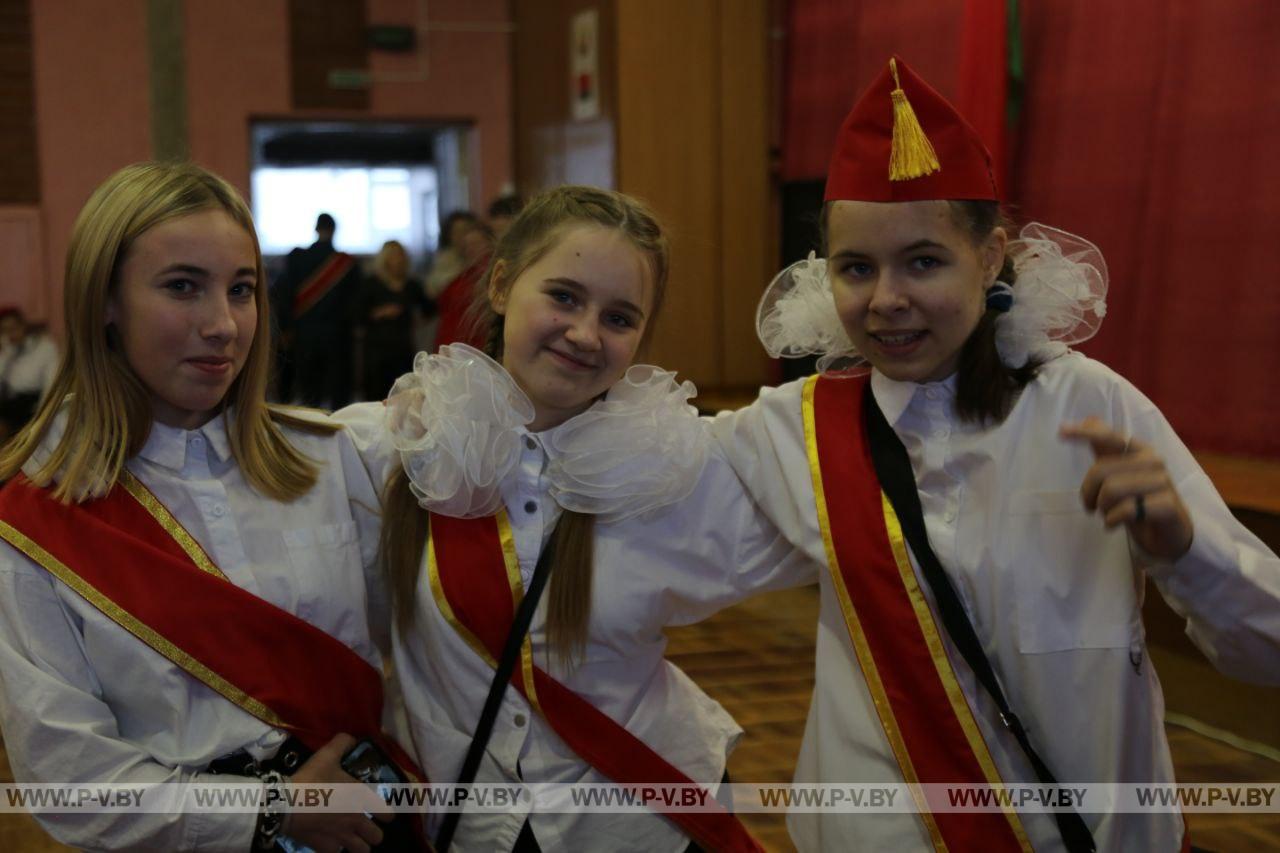 В Пинске выбрали лучшую знамённую группу