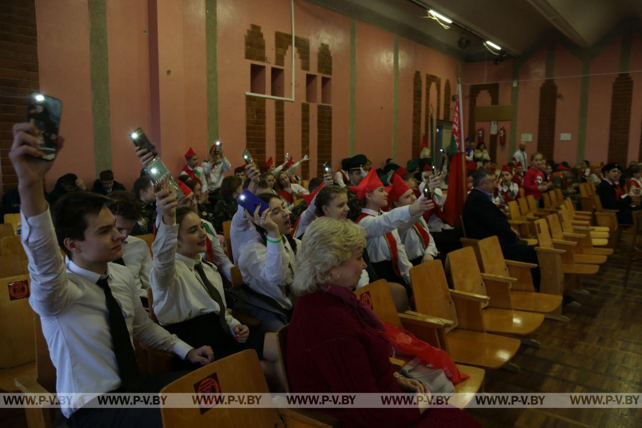 В Пинске выбрали лучшую знамённую группу