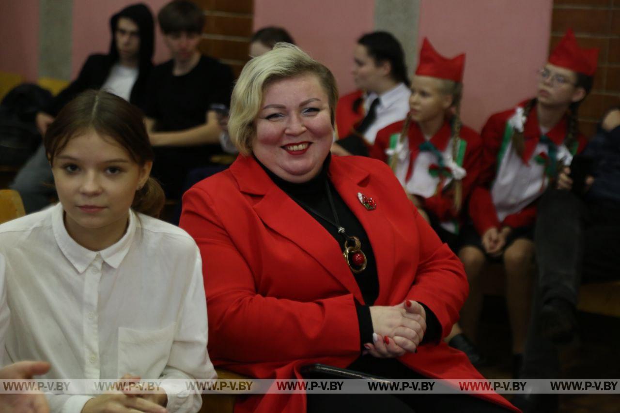 В Пинске выбрали лучшую знамённую группу