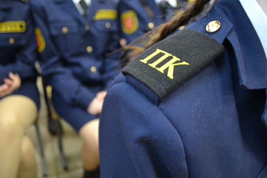 В средней школе № 12 г. Пинска состоялась торжественная церемония вручения погонов учащимся группы правовой направленности 10 «Б» класса