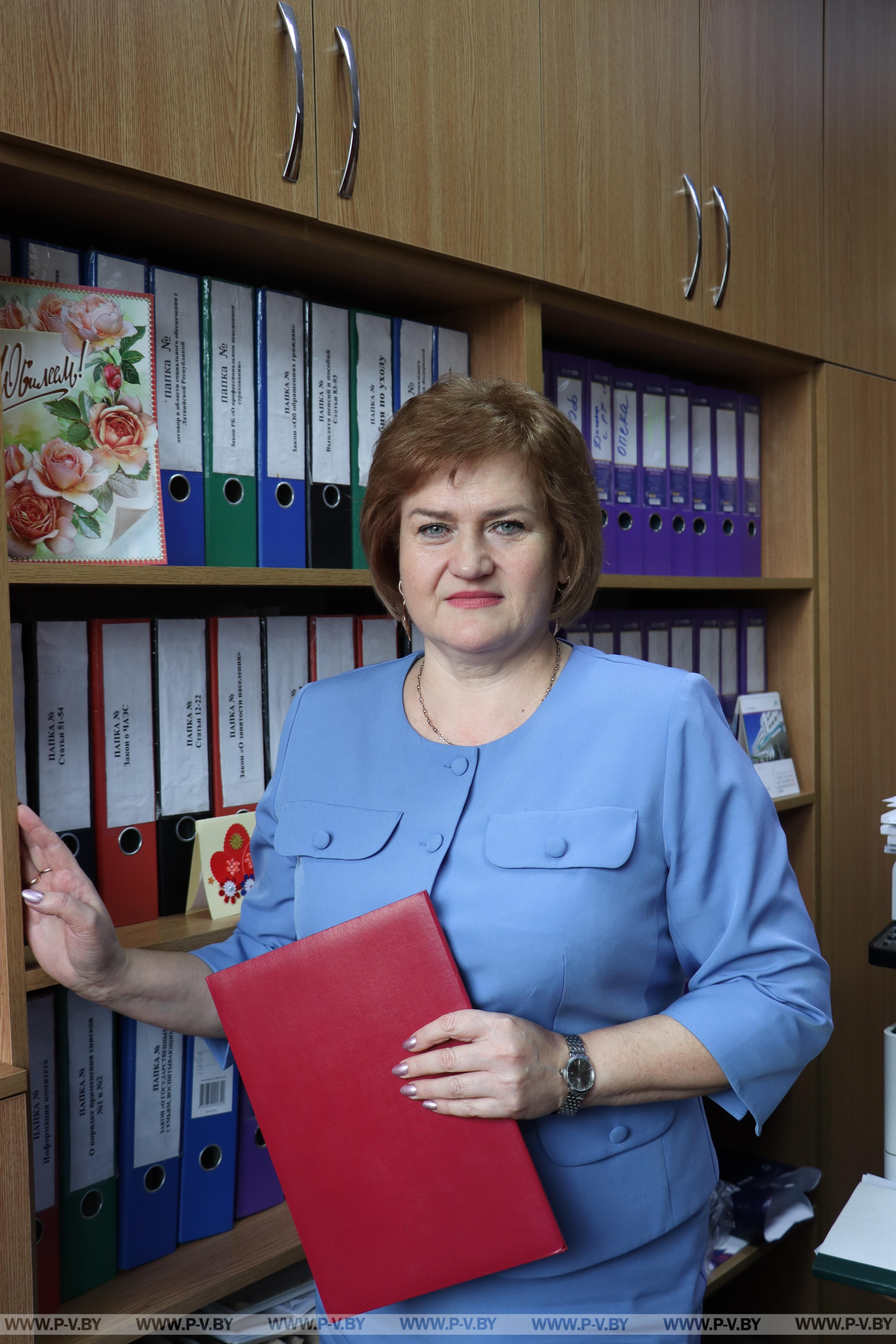 Вера Пронько: «Наша работа предполагает точность, знание законов, умение слышать людей»