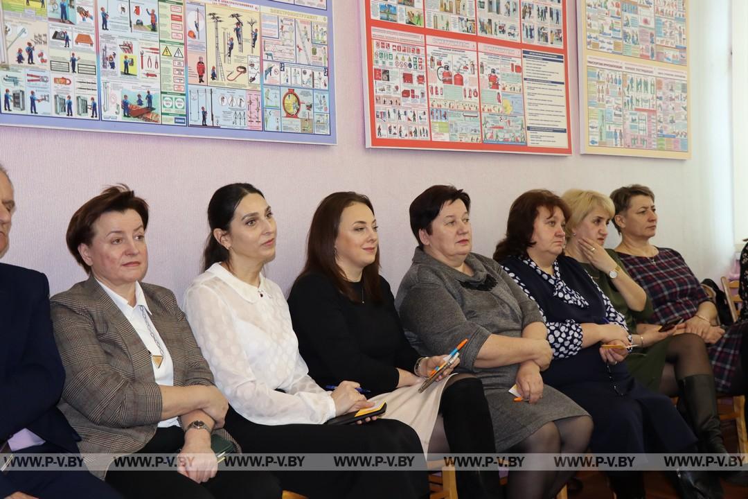 Встреча с участниками областного этапа республиканской олимпиады, представлявшими Пинский район