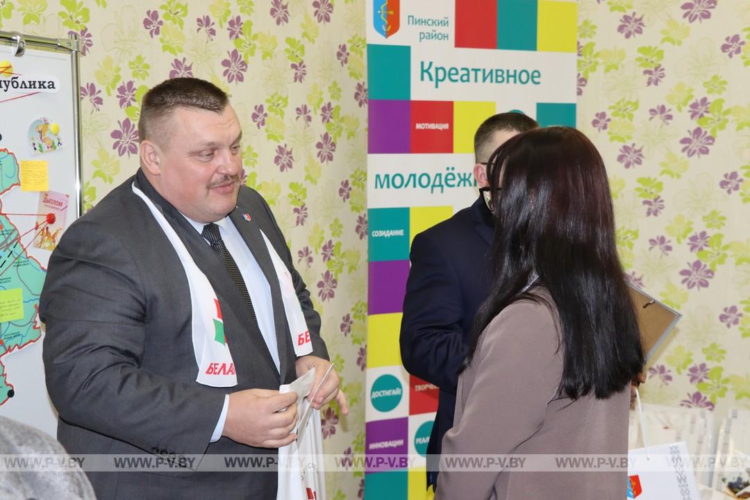 Встреча с участниками областного этапа республиканской олимпиады, представлявшими Пинский район