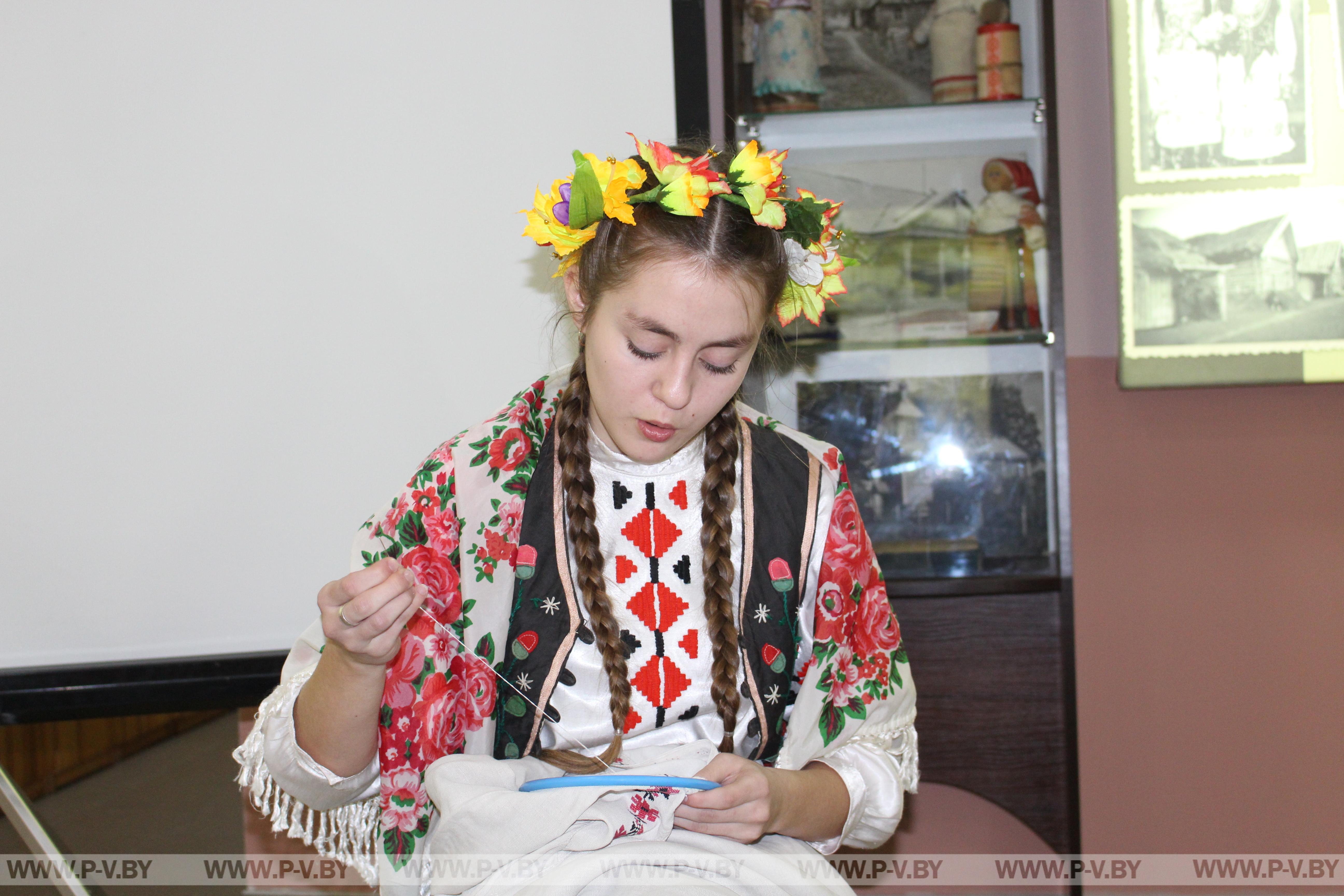 21 лютага – Міжнародны дзень роднай мовы. “Гучыць тут заўжды беларуская мова…”