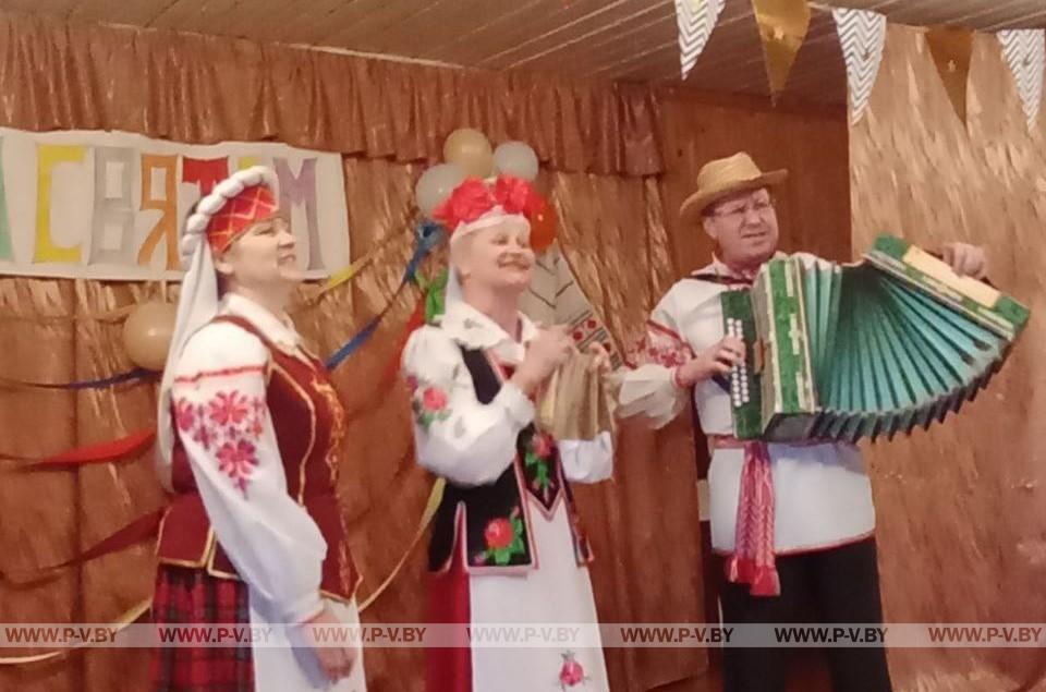 Голосование в деревне Плоскинь Голосование в деревне Плоскинь