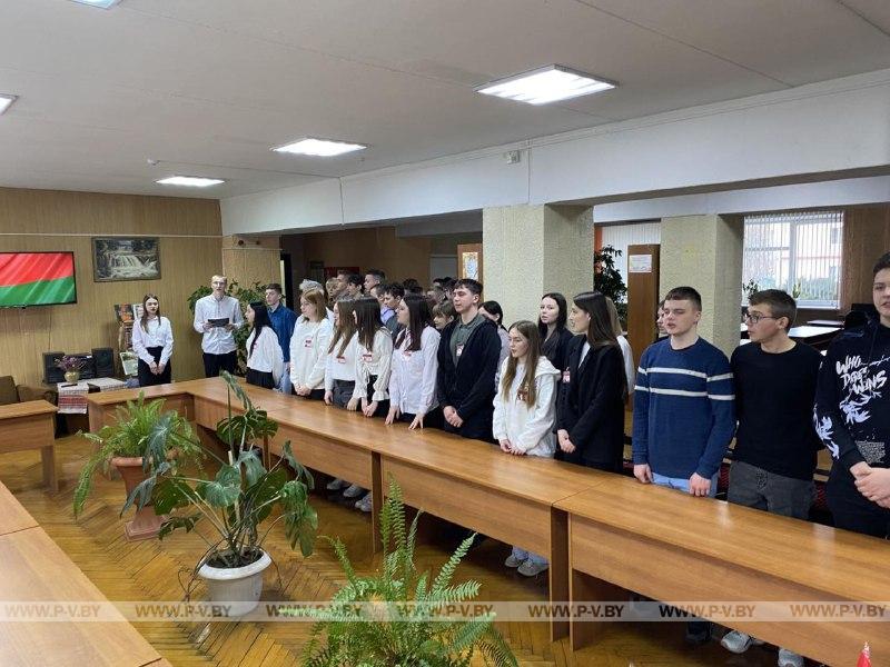 В библиотеке колледжа прошло тематическое мероприятие ко Дню Хатынской трагедии В библиотеке колледжа прошло тематическое мероприятие ко Дню Хатынской трагедии