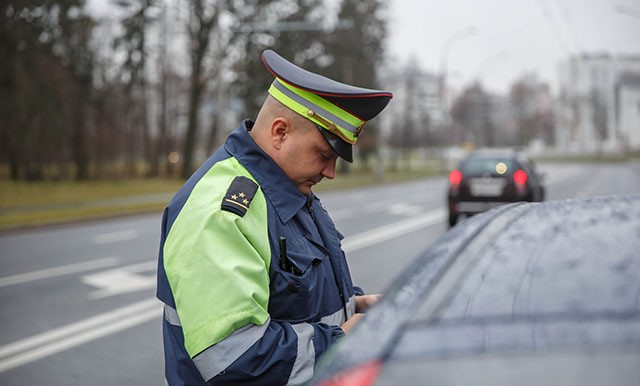 Госавтоинспекции Брестской области  проводит отработки автомобильных дорог республиканского значения М-10 «Гр.РФ-Гомель-Кобрин» и Р-6 «Ивацевичи-Пинск-Столин», Р-8 «Лунинец-Пинск»