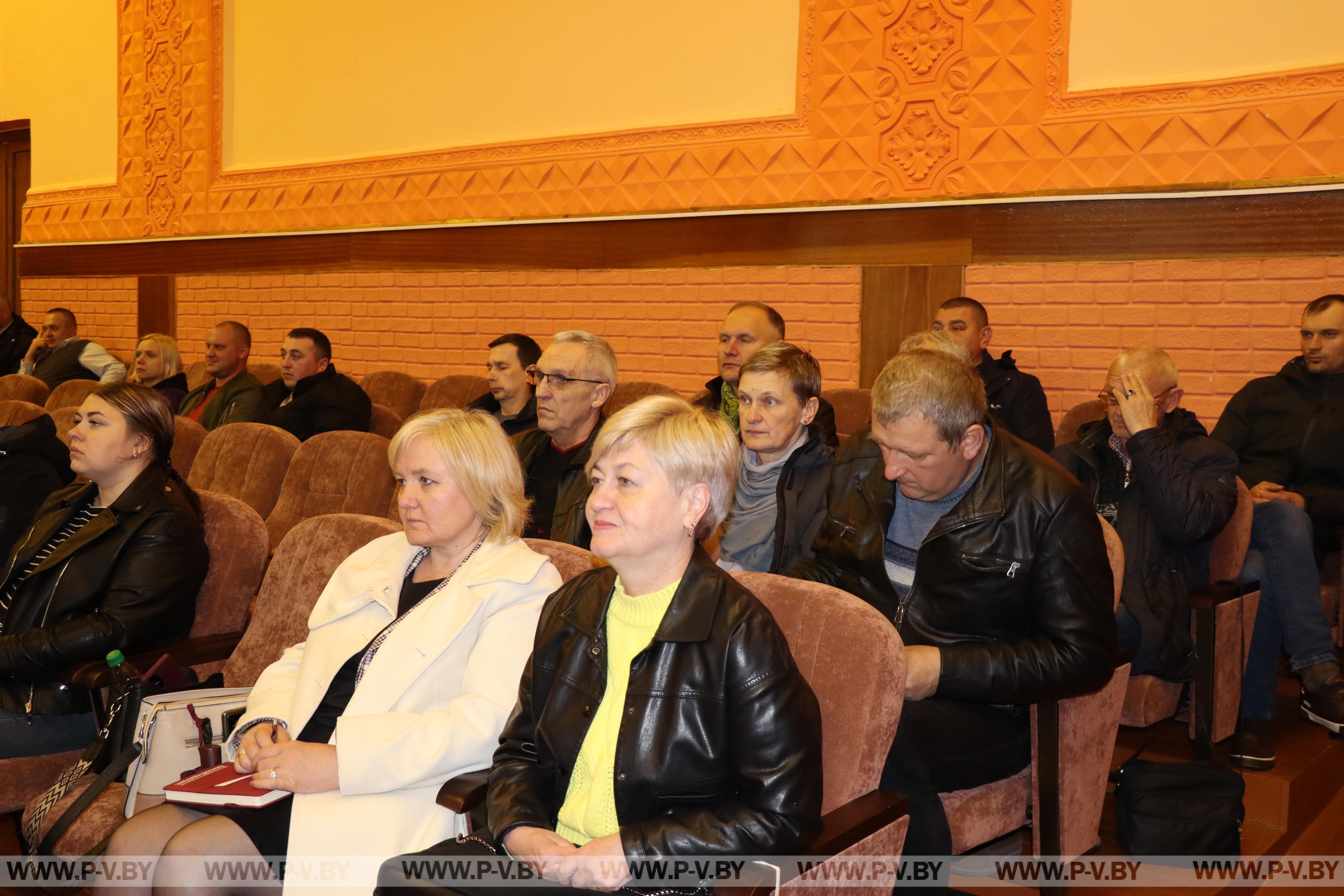 На базе Пинковичского сельского Дома культуры состоялся районный семинар-учеба
