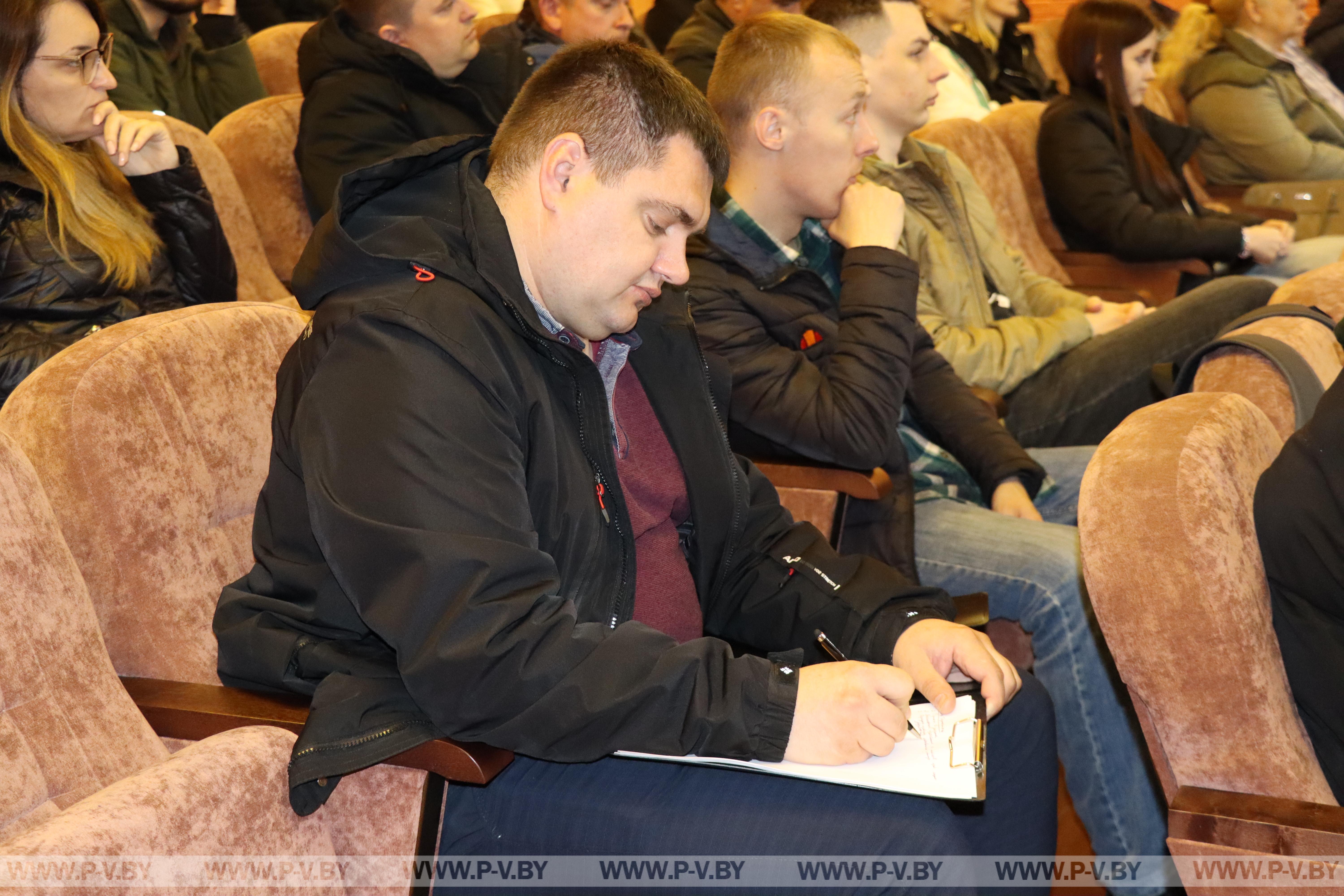 На базе Пинковичского сельского Дома культуры состоялся районный семинар-учеба