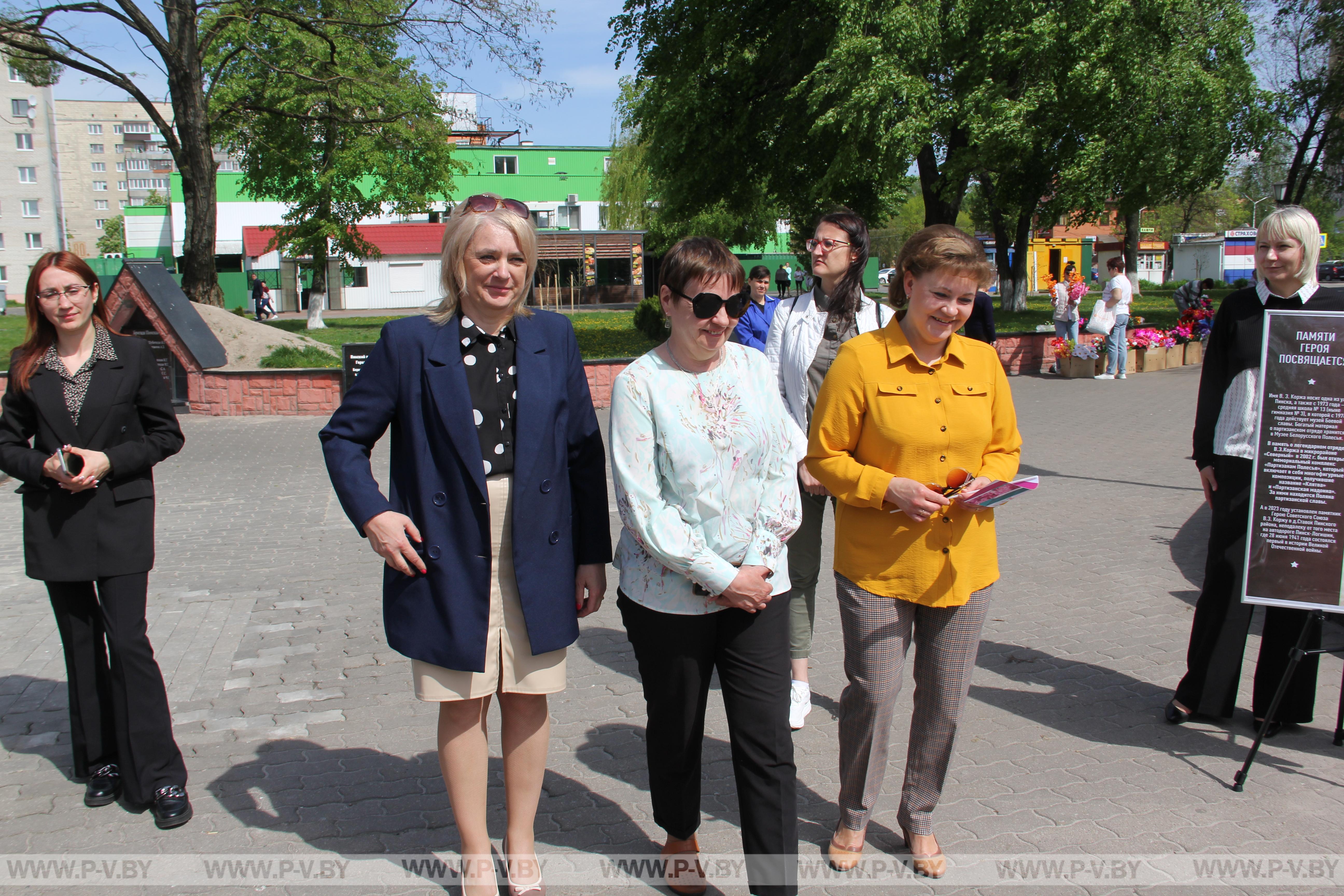 На Поляне партизанской славы высажена «Коржовая» сирень