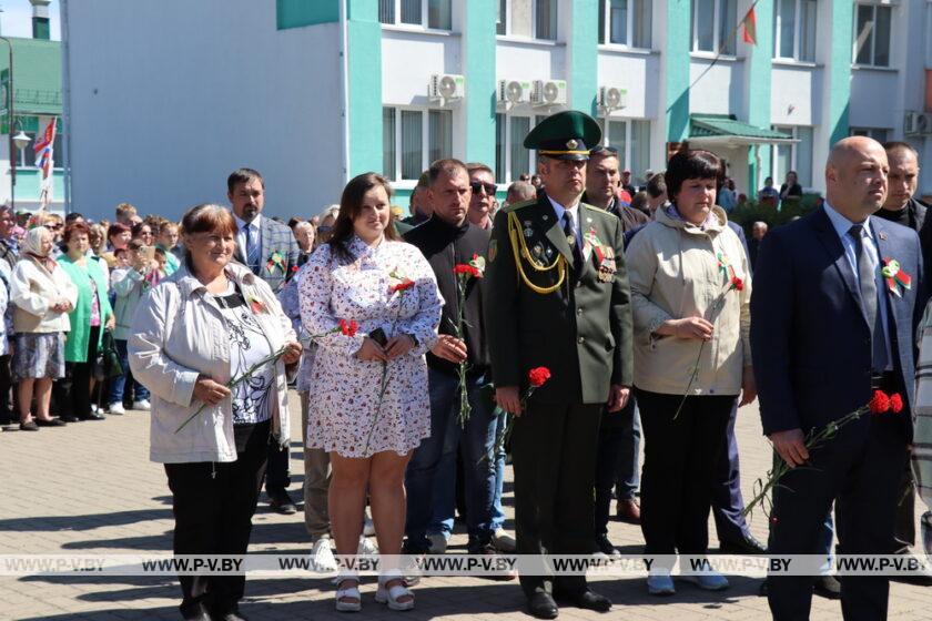 В День Победы в Пинском районе прошел масштабный автопробег