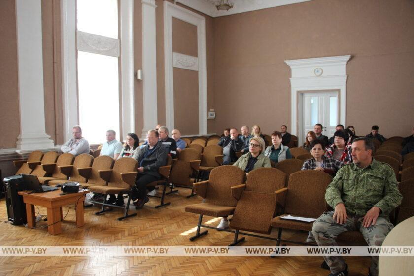 Идеологи Пинского района обсудили концепцию адресного увековечения памяти