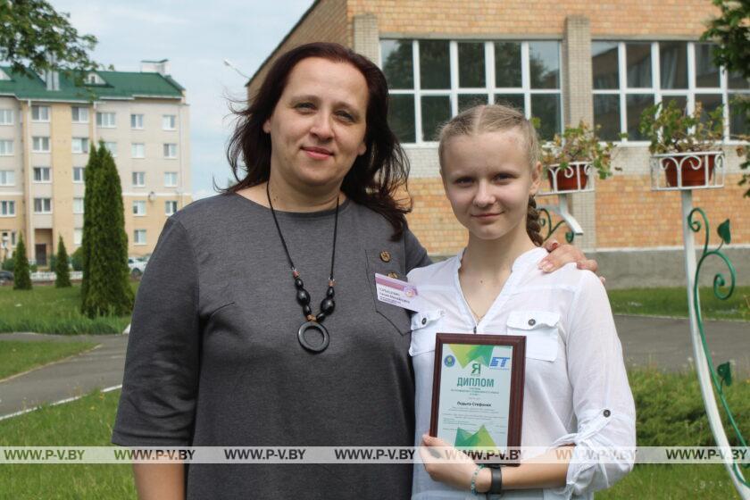 В телевизионном шоу «Я знаю!» эрудицией блистала и пинчанка Стефания Лодыга
