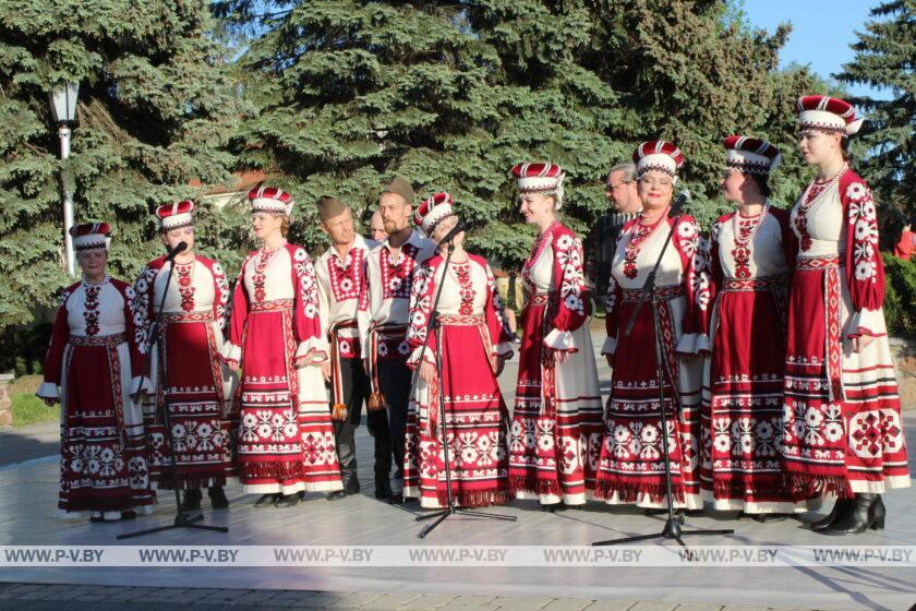 На улице Ленина состоялось открытие VII сезона фестиваля уличного творчества «Перекресток»