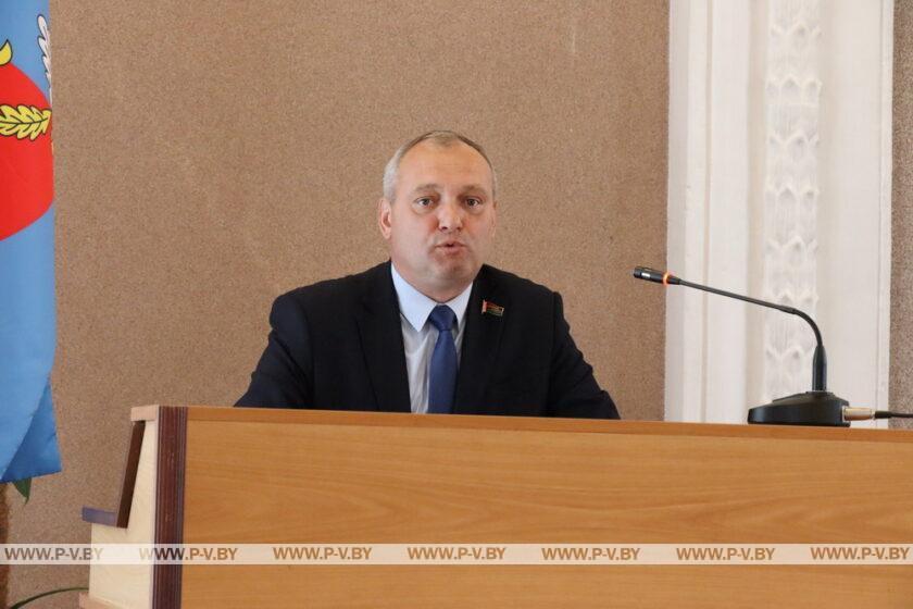 Депутат Колесникович рассказал избирателям о работе ВНС Депутат Колесникович рассказал избирателям о работе ВНС