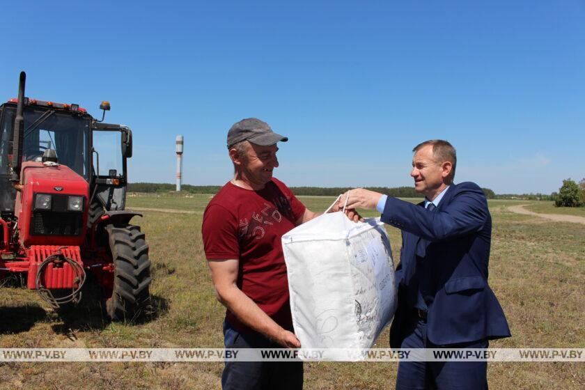 Лучшие работники ОАО «Лыще» получили подарки от профсоюзов