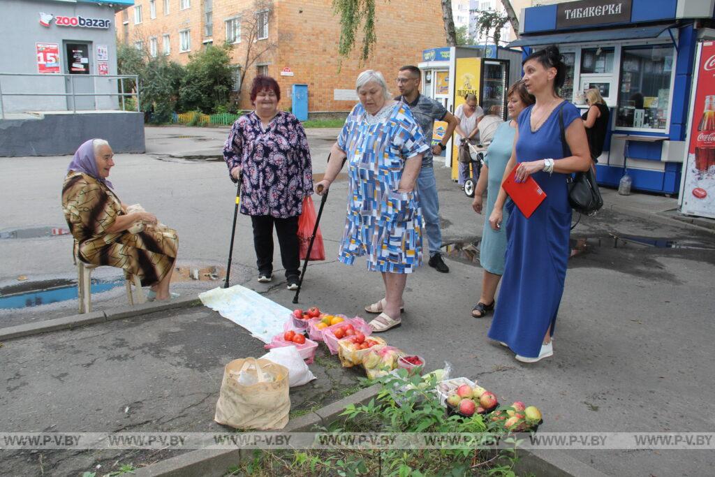 В Пинске проводятся рейды по пресечению фактов торговли в неустановленных местах В Пинске проводятся рейды по пресечению фактов торговли в неустановленных местах