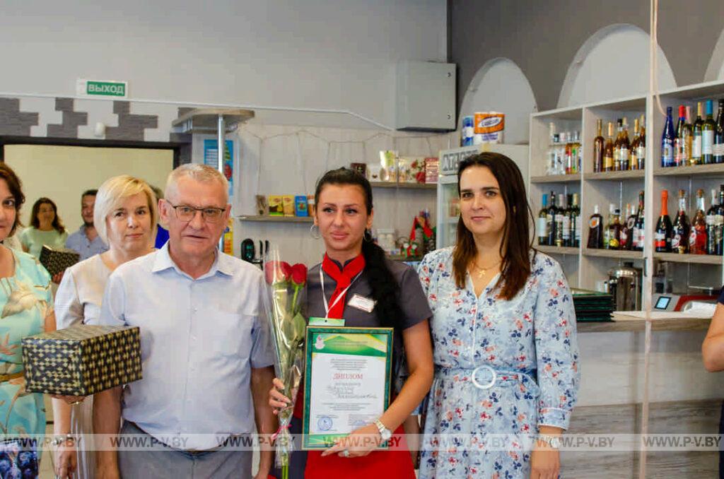 Умение работать в команде, профессионализм, креативность продемонстрировали продавцы Брестчины