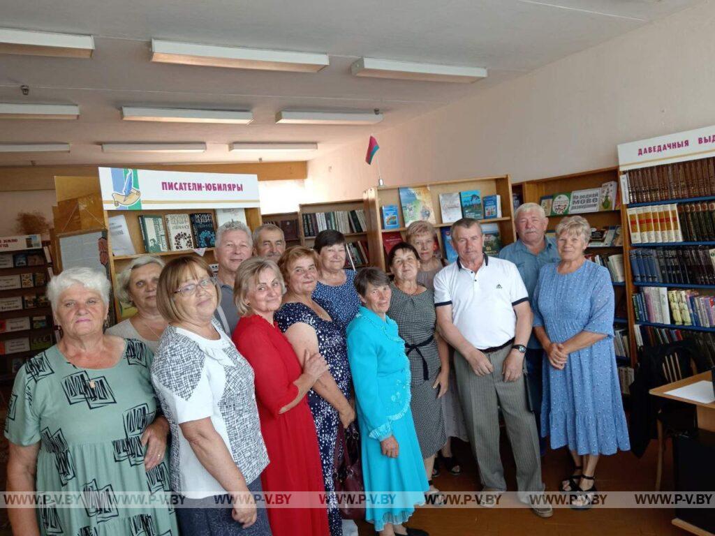 В Погост-Загородской школе собрались выпускники-1974 В Погост-Загородской школе собрались выпускники-1974