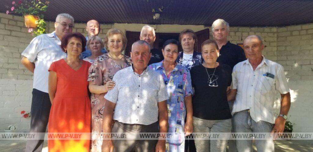 На встречу одноклассников собрались выпускники-1978 Дубойской школы
