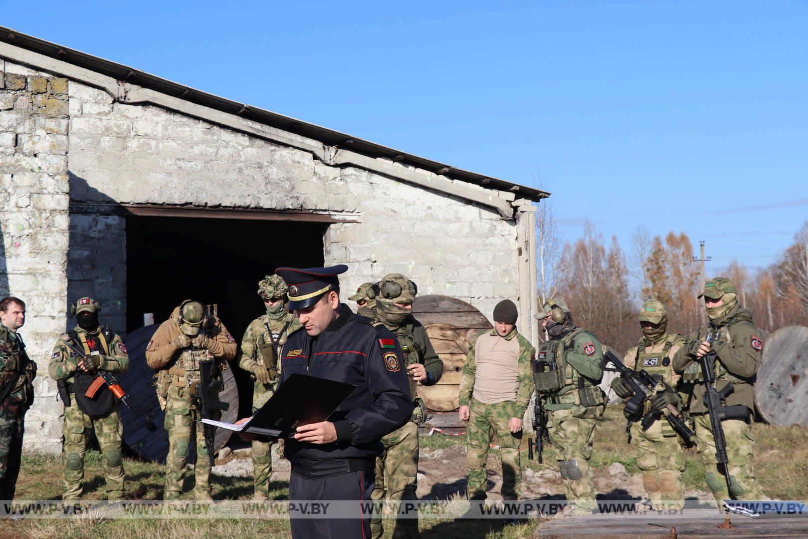 Учебный сбор по подготовке народного ополчения прошел в Пинском районе