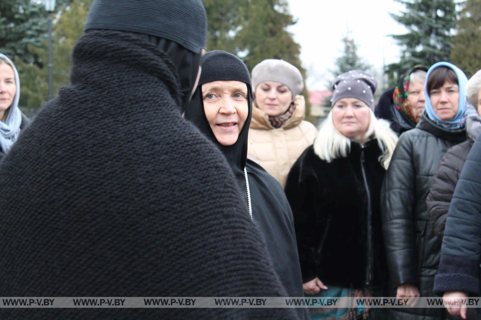 Поездка активистов Пинской городской организации "РОО Белая Русь" в Полоцк