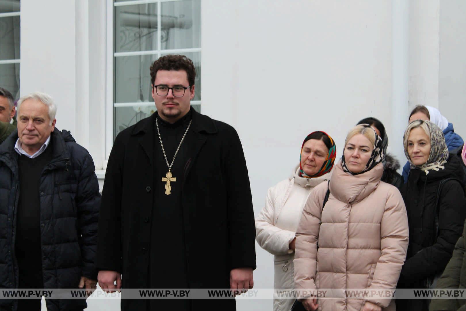 Поездка активистов Пинской городской организации "РОО Белая Русь" в Полоцк