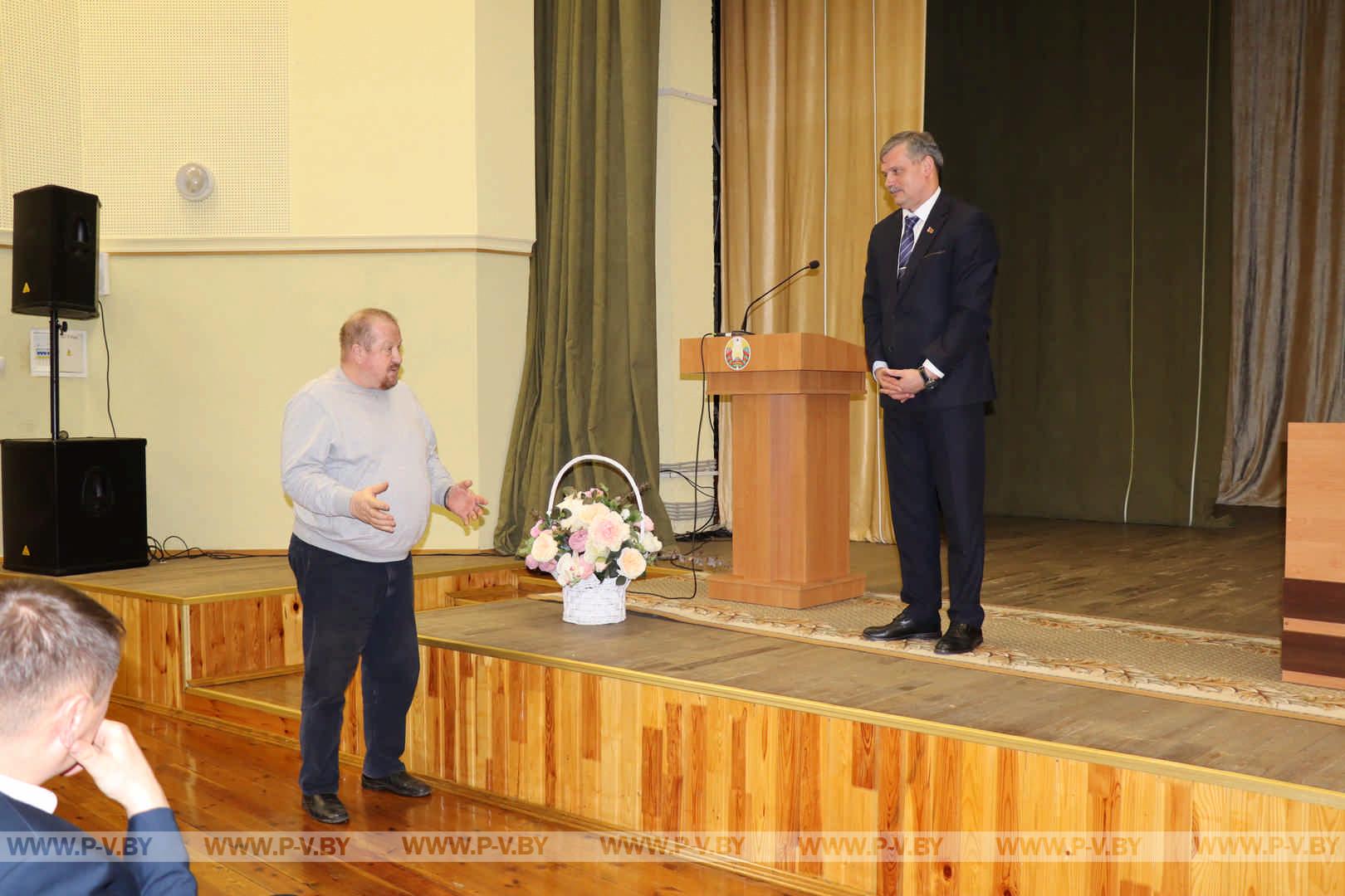 Пинский район посетил Министр спорта и туризма Сергей КОВАЛЬЧУК