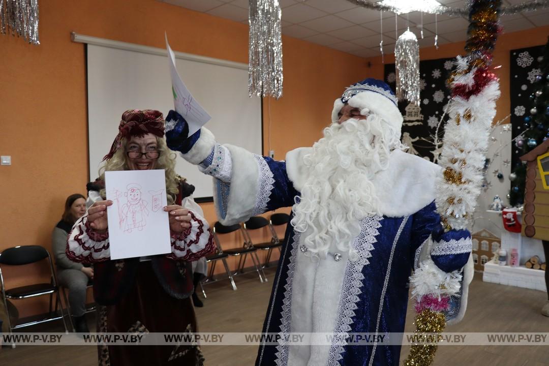 Зюзя, Хапун, Зазовка и другие сказочные персонажи ждут в полесской резиденции Деда Мороза