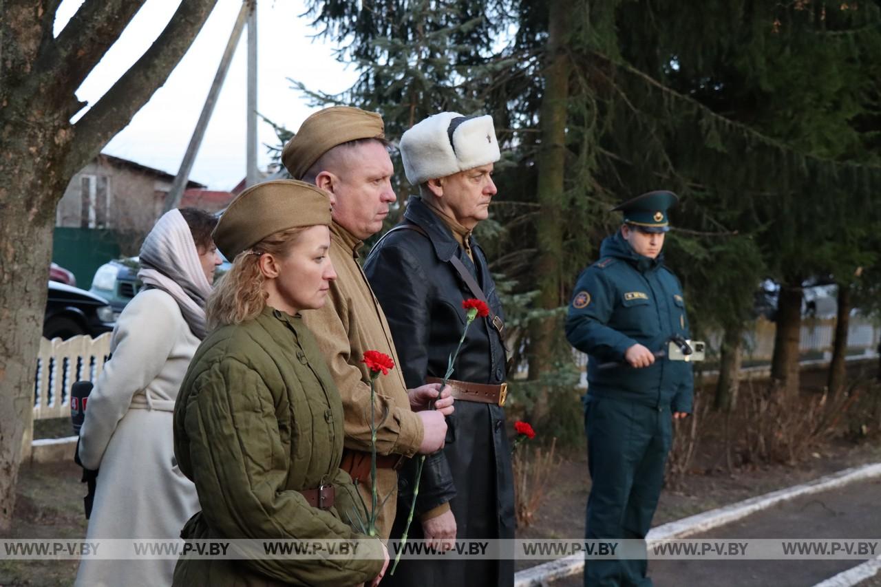 В Пинском районе почтили память трагически погибшего 80 лет назад прокурора Виктора Морозова