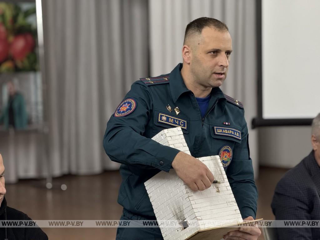 В деревне Почапово состоялся важный сельский сход граждан В деревне Почапово состоялся важный сельский сход граждан